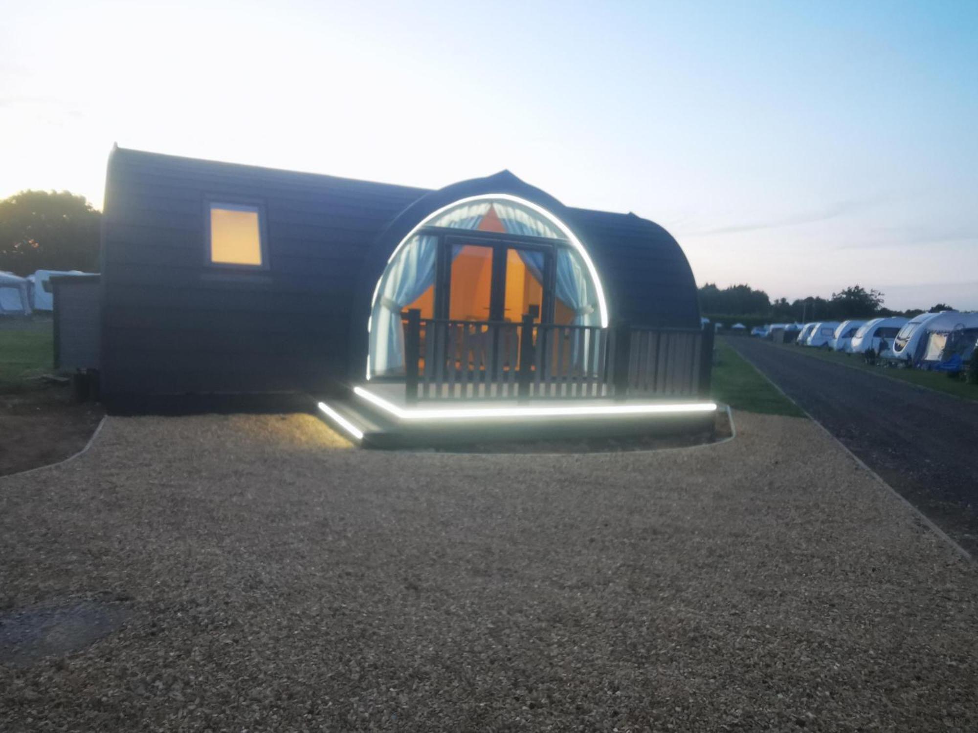 King'S Lynn Caravan & Camping Park Bagian luar foto